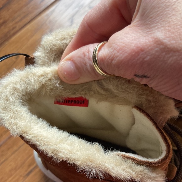 Sorel boots - Picture 6 of 7